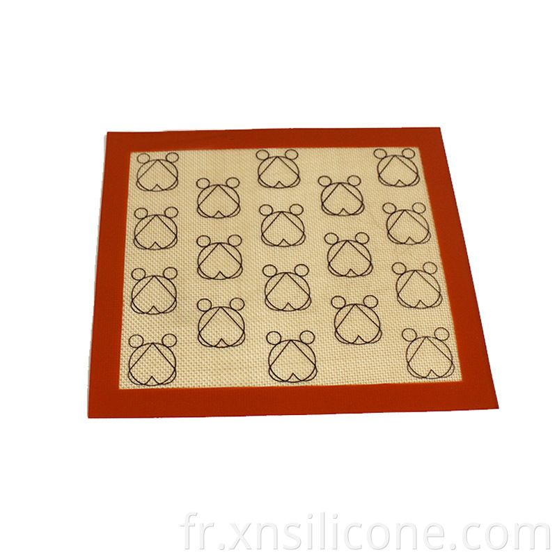 Silicone baking mat